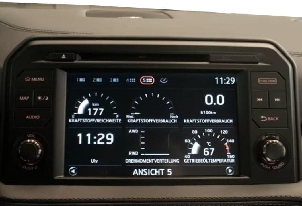 Nissan GT-R - foto 20