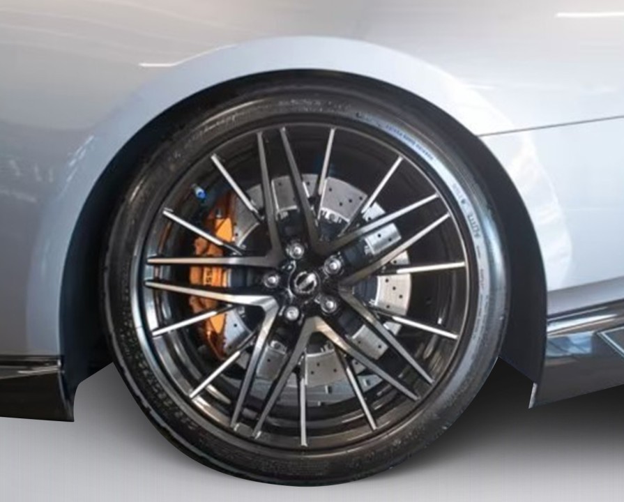 Nissan GT-R - foto 37