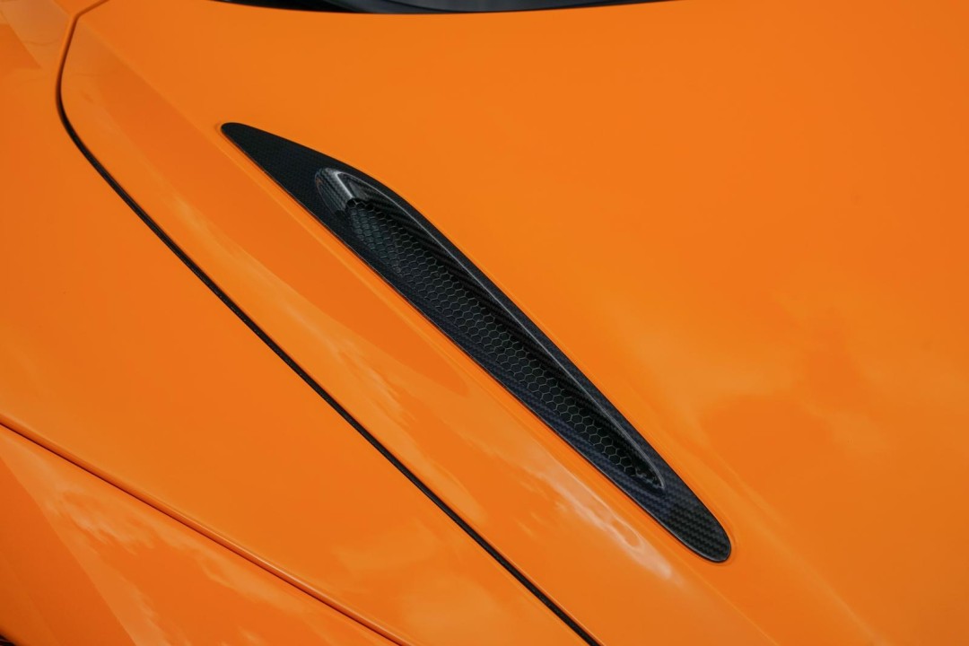 McLaren 750S Coupe - foto 22