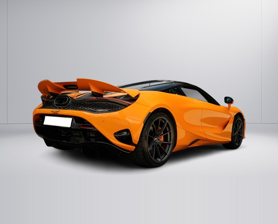 McLaren 750S Coupe (3)