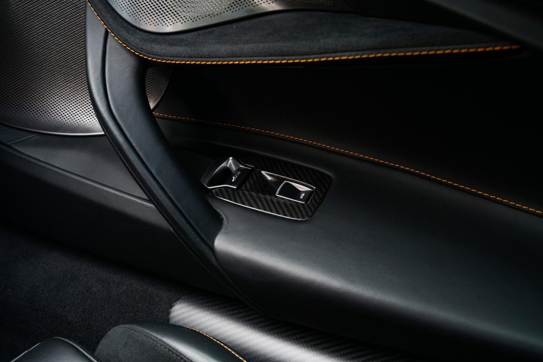 McLaren 750S Coupe - foto 19