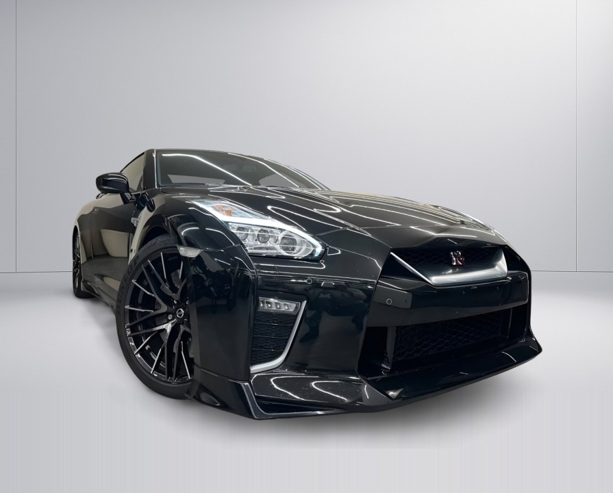 Nissan GT-R