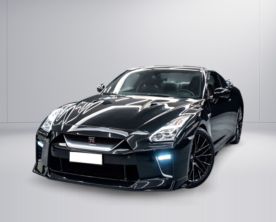 Nissan GT-R