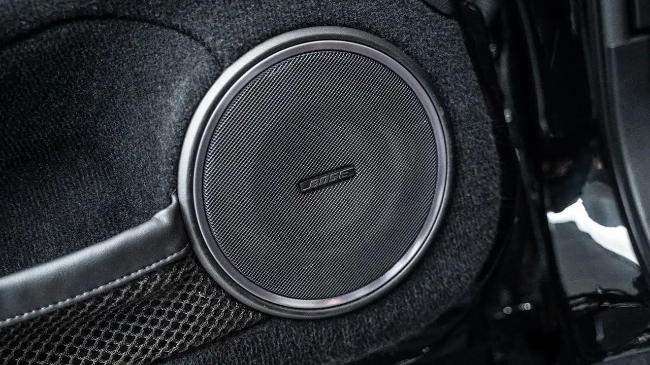 Nissan GT-R - foto 12