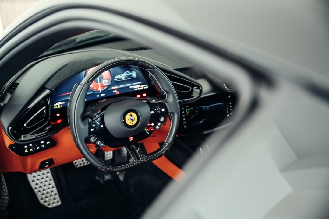 Ferrari 12Cilindri - foto 12