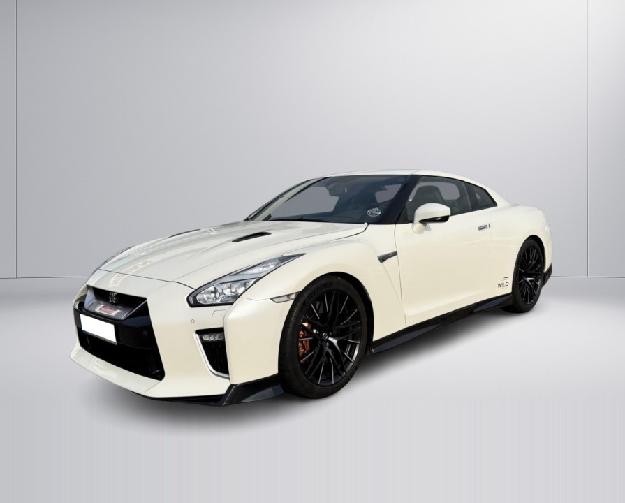 Nissan GT-R Prestige Edition - foto 6