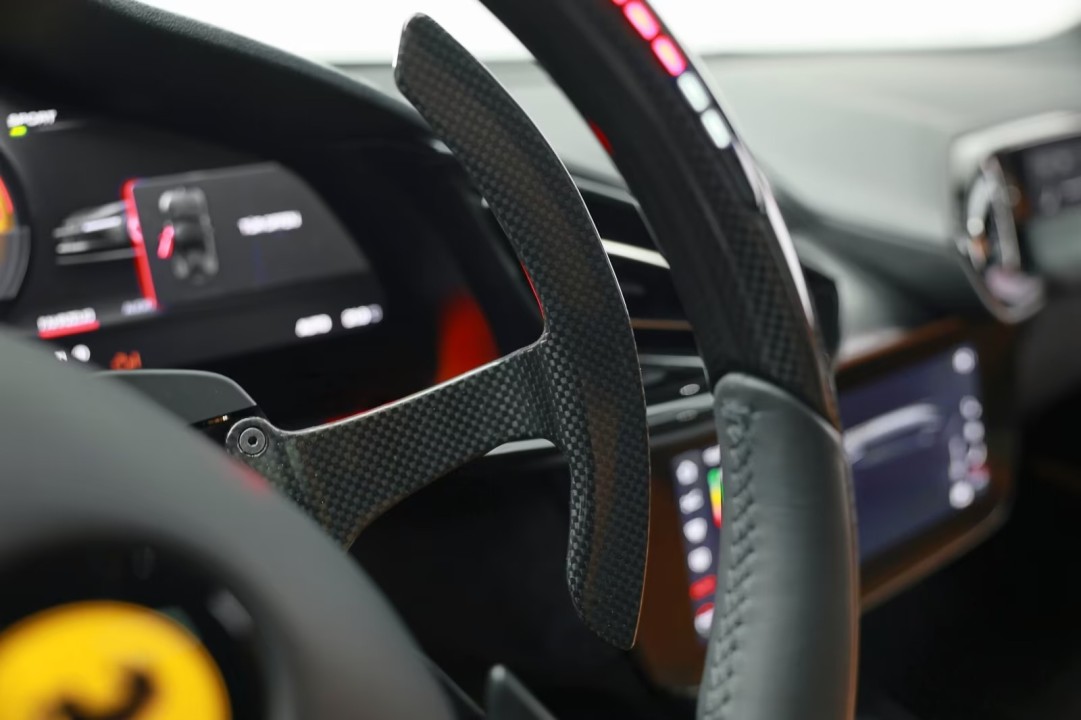 Ferrari 12Cilindri - foto 16