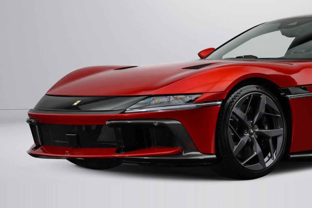 Ferrari 12Cilindri - foto 38