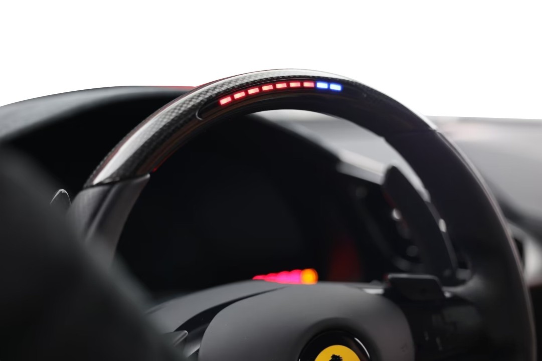 Ferrari 12Cilindri - foto 13