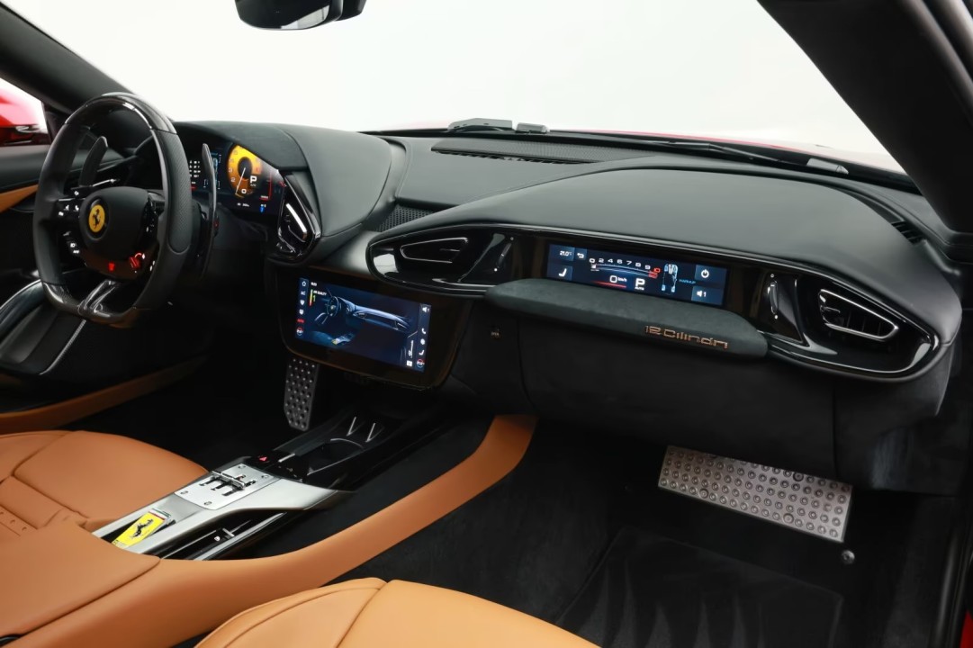 Ferrari 12Cilindri - foto 11