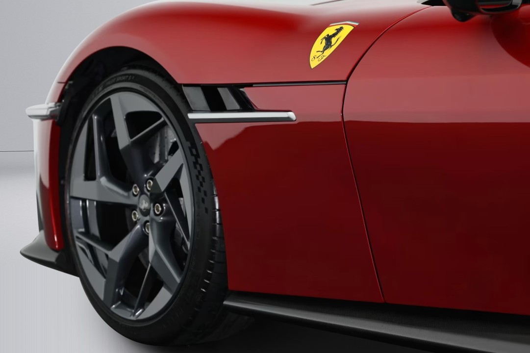 Ferrari 12Cilindri - foto 36