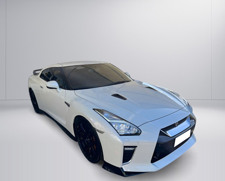Nissan GT-R
