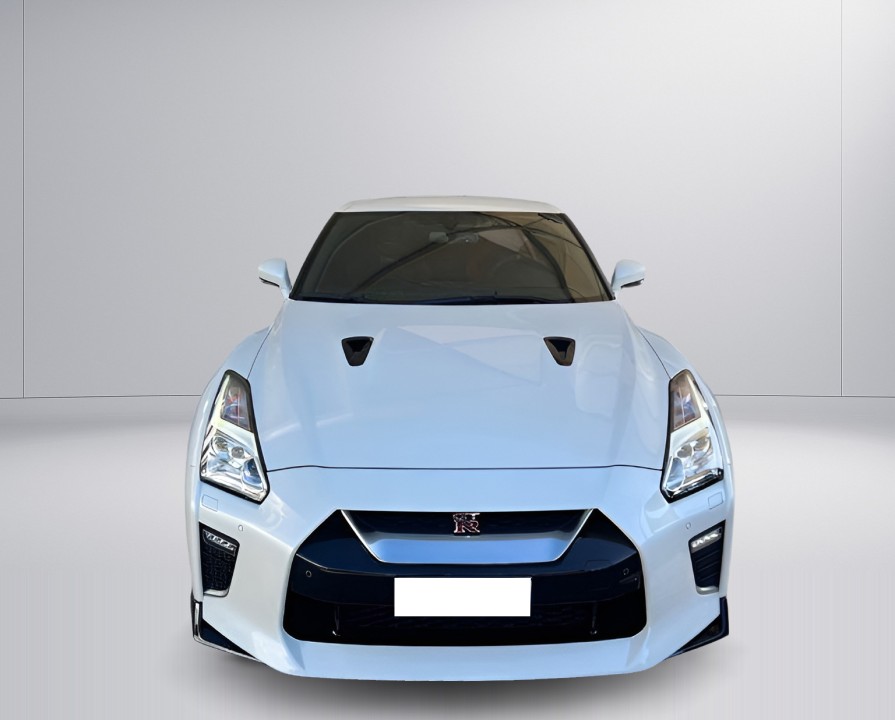 Nissan GT-R - foto 6