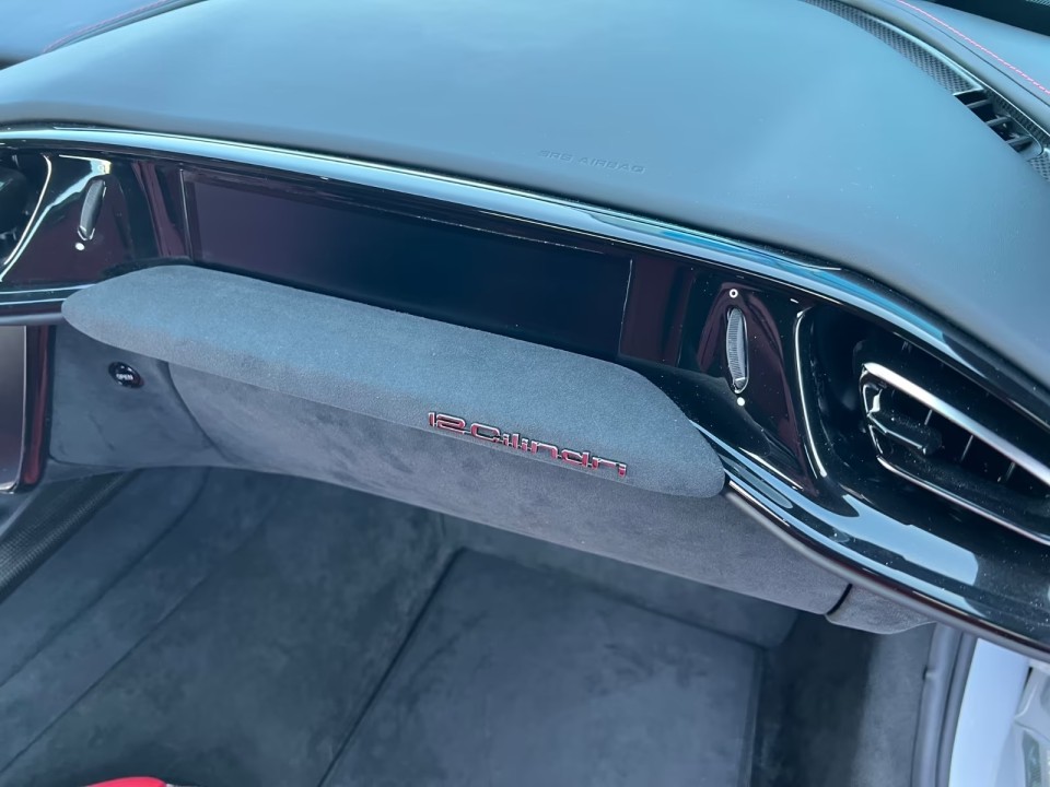 Ferrari 12Cilindri - foto 13