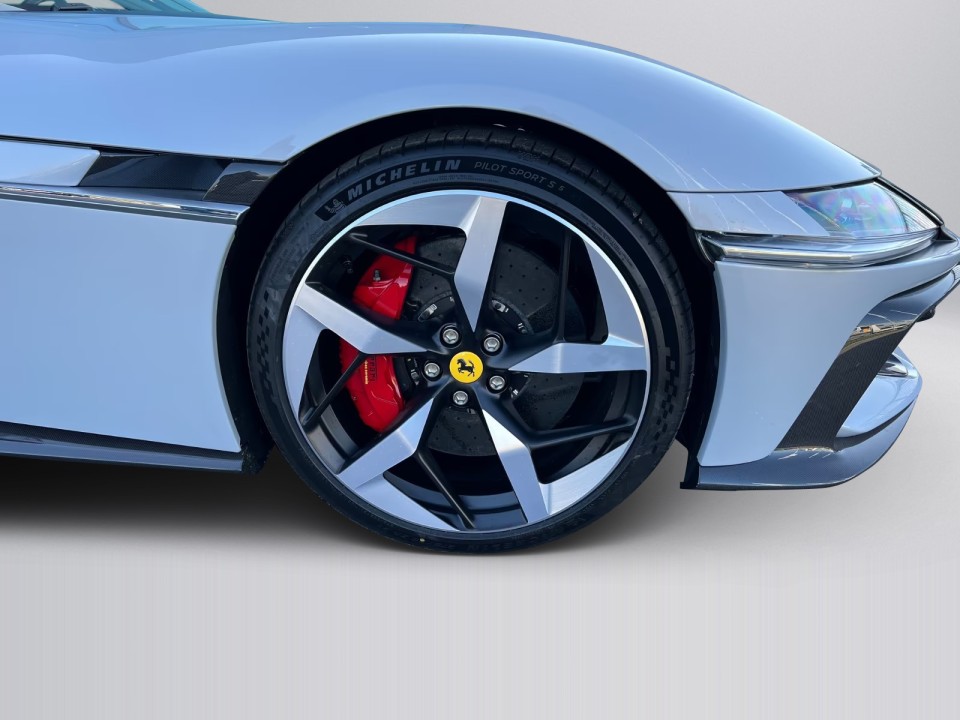 Ferrari 12Cilindri - foto 22