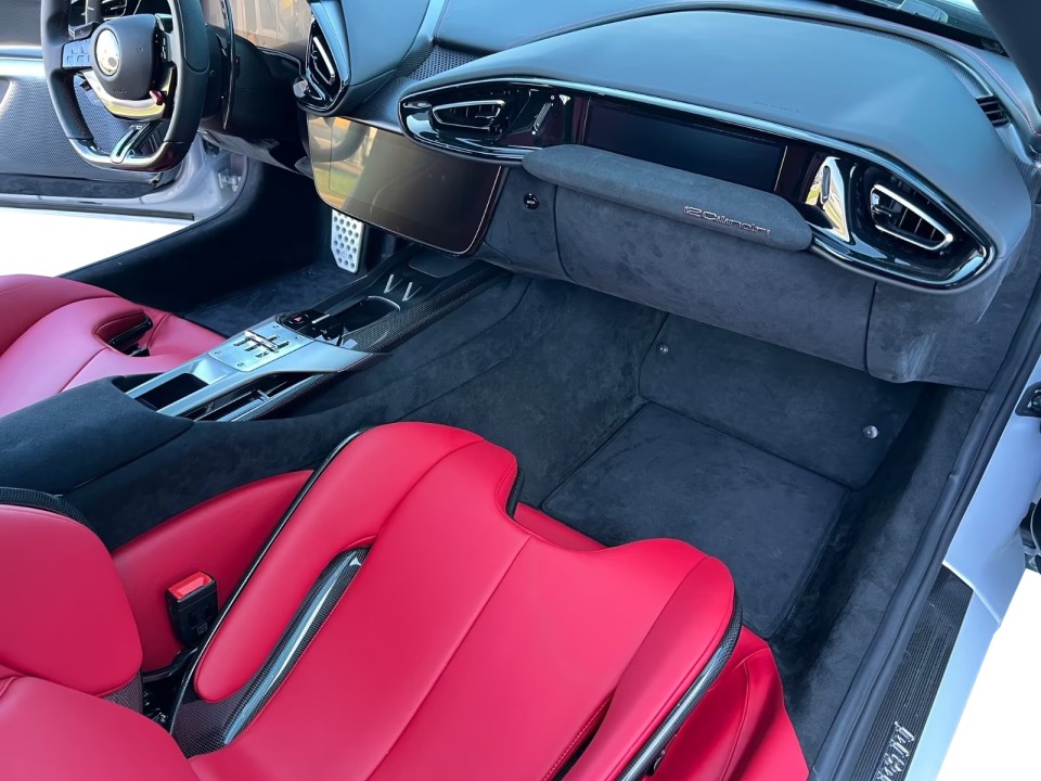 Ferrari 12Cilindri - foto 9