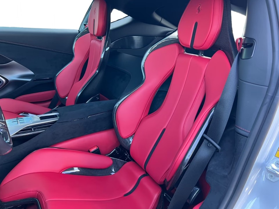 Ferrari 12Cilindri - foto 14