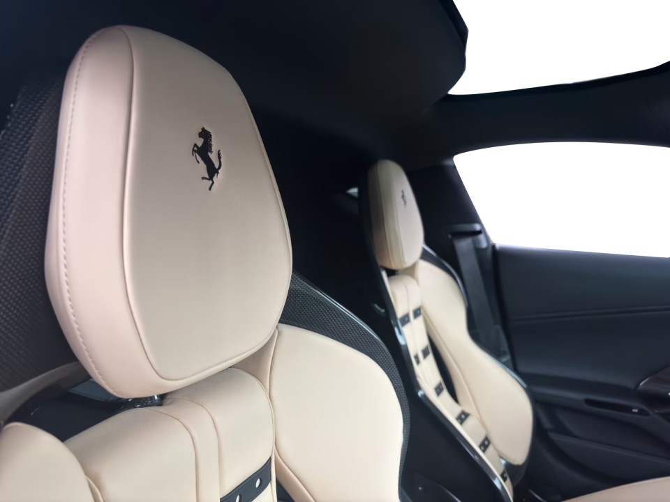 Ferrari 12Cilindri - foto 20