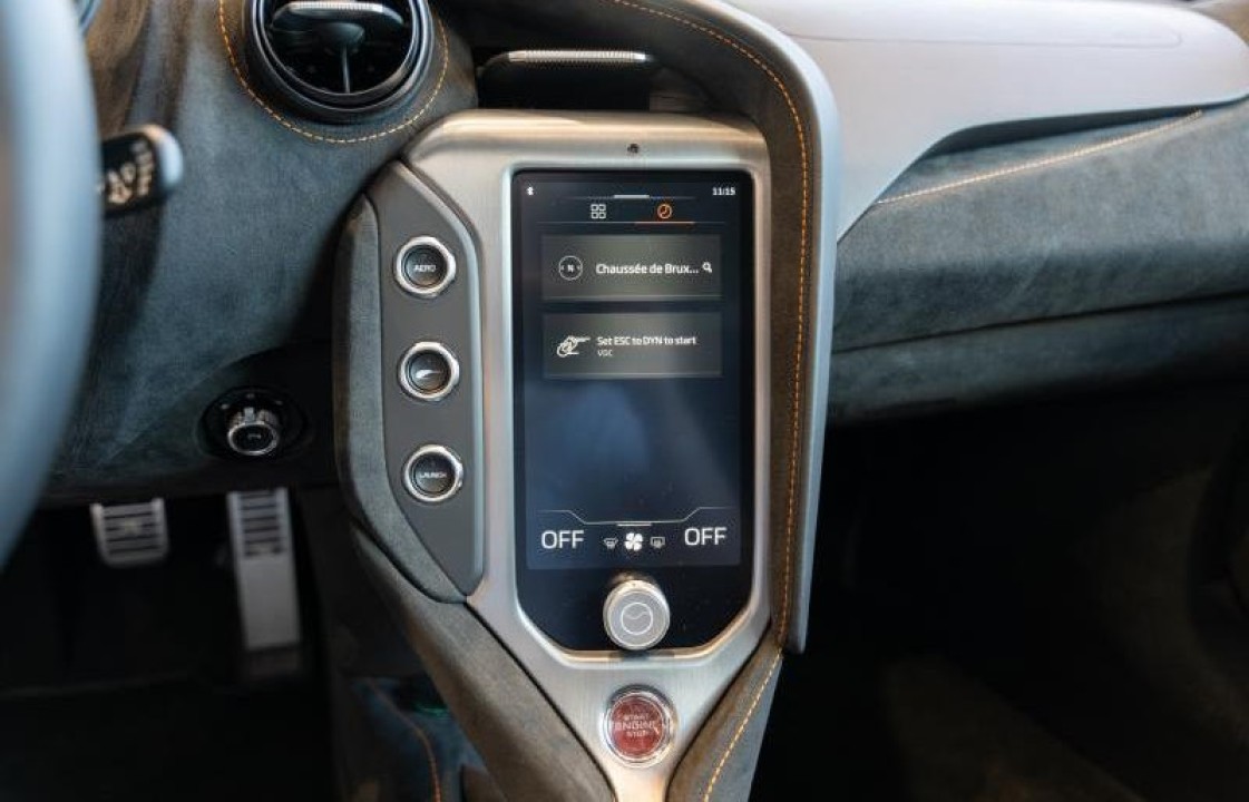 McLaren 750S Coupe - foto 11