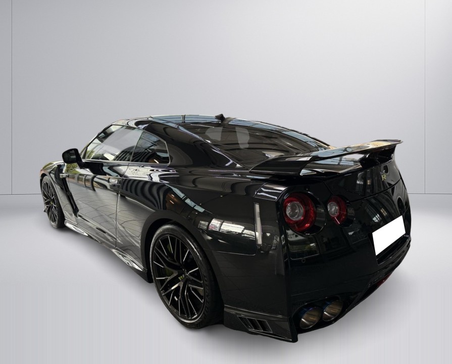 Nissan GT-R Prestige Edition (5)