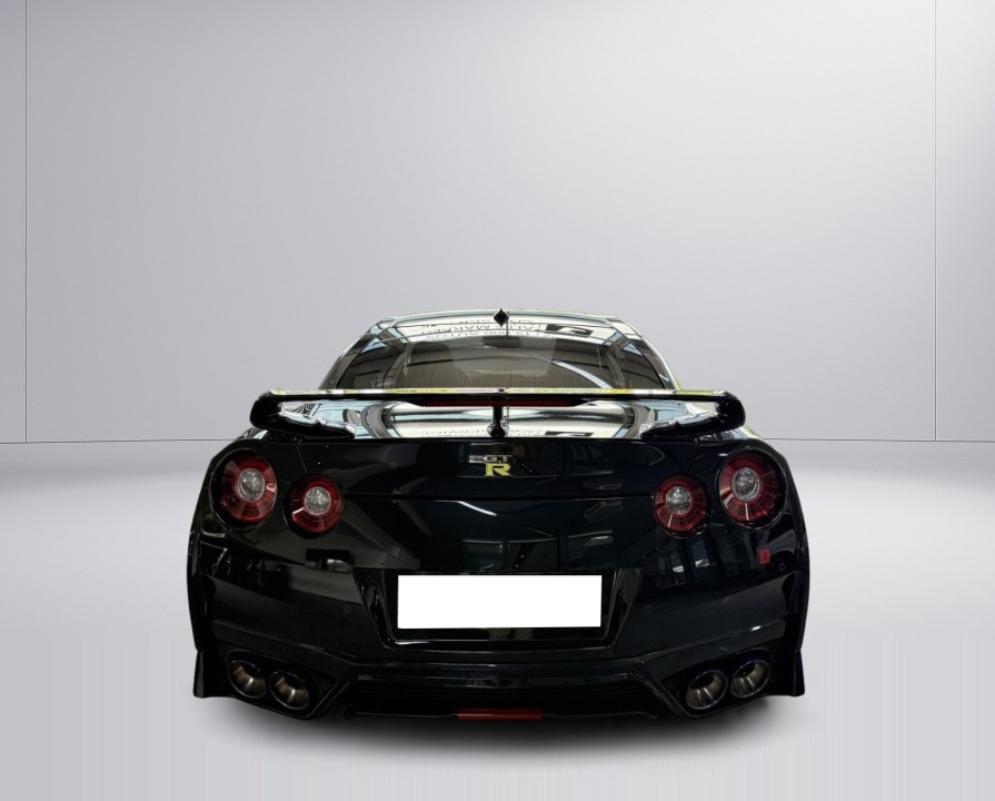 Nissan GT-R Prestige Edition (4)