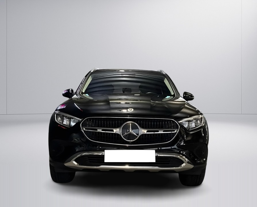 Mercedes-Benz GLC 300e 4MATIC Avantgarde (2)