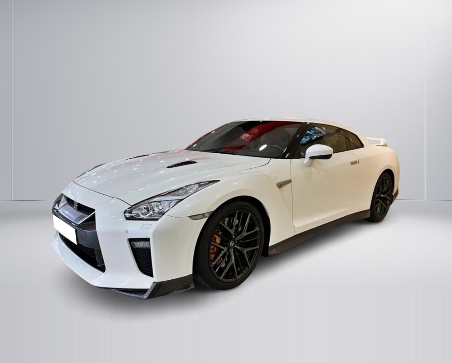 Nissan GT-R