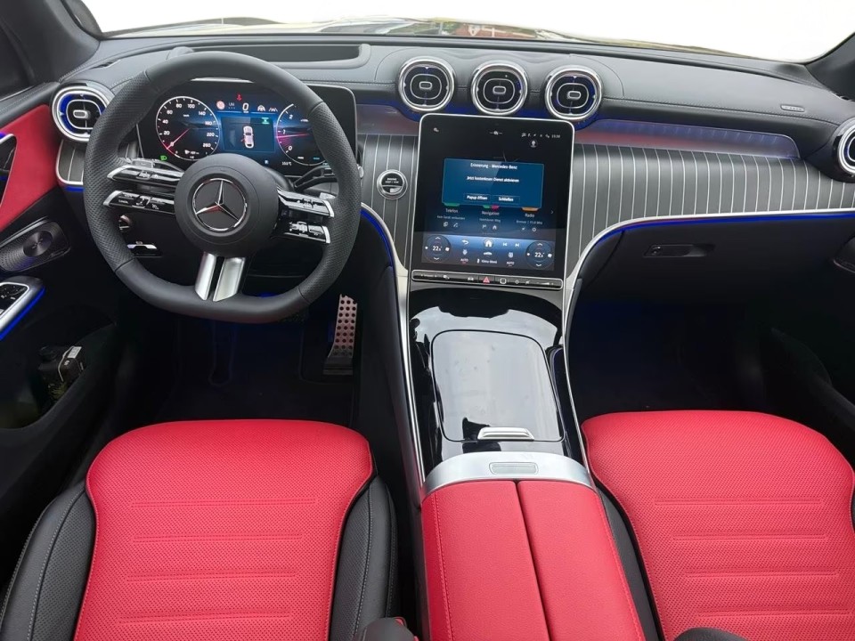 Mercedes-Benz GLC Coupé 300d 4MATIC AMG Line - foto 7