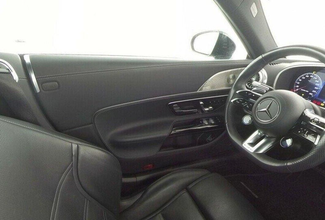 Mercedes-Benz SL 63 AMG - foto 6