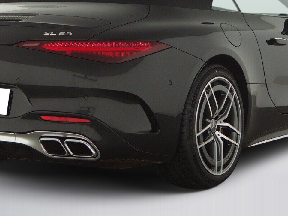 Mercedes-Benz SL 63 AMG - foto 9