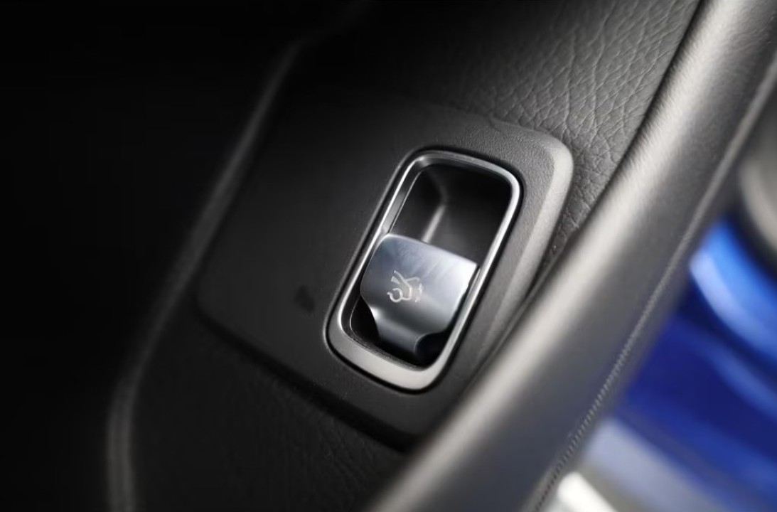 Mercedes-Benz SL 43 AMG - foto 24