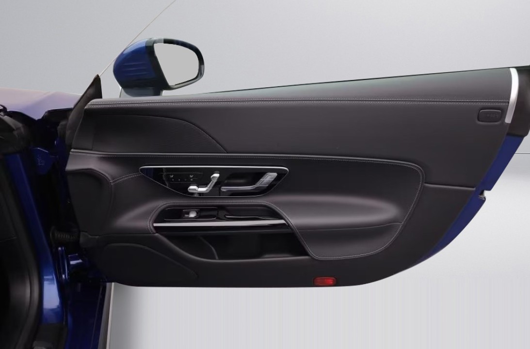 Mercedes-Benz SL 43 AMG - foto 23