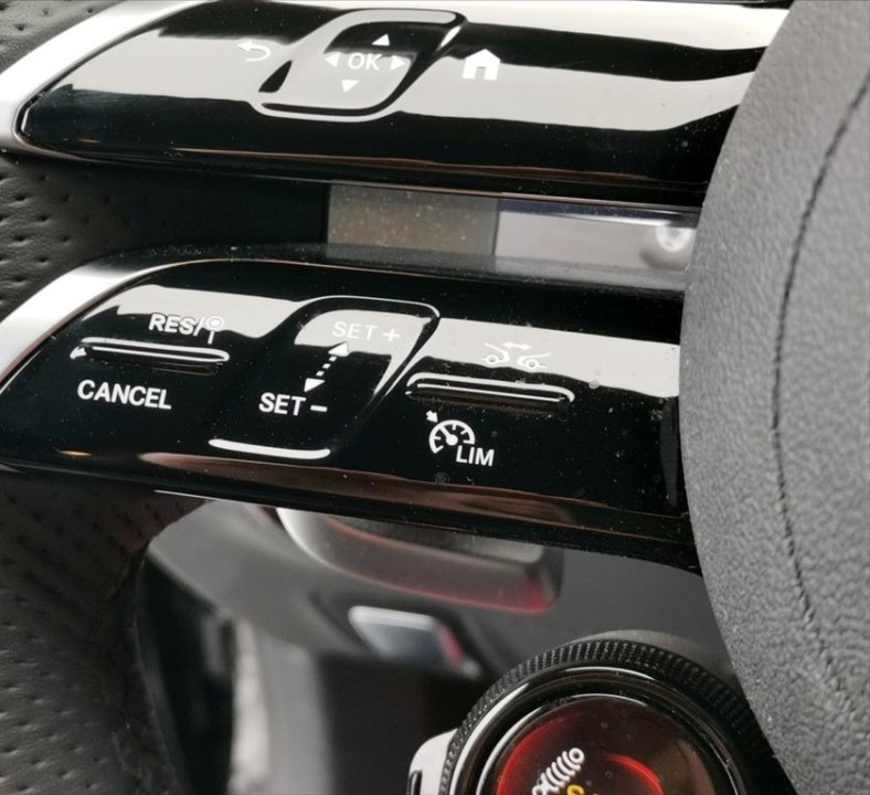 Mercedes-Benz AMG GT 63 S 4MATIC+ - foto 17