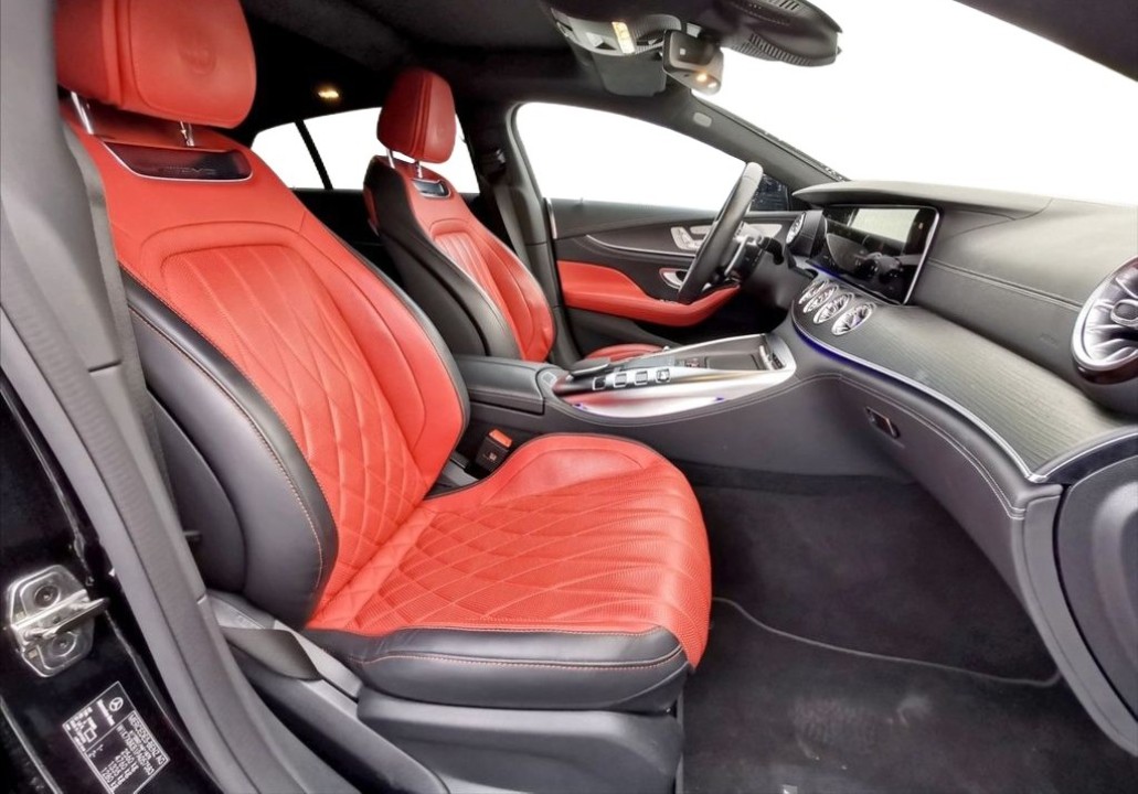 Mercedes-Benz AMG GT 63 S 4MATIC+ - foto 9