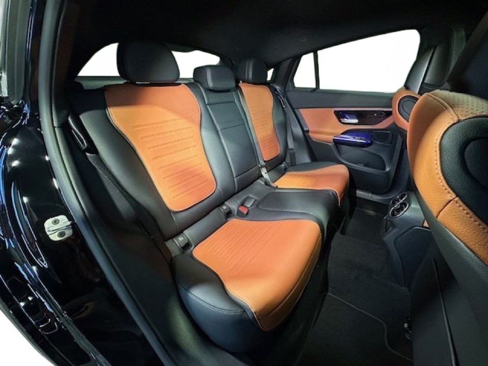 Mercedes-Benz GLC Coupé 300de 4MATIC AMG Line - foto 7