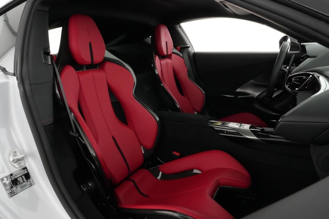 Ferrari 12Cilindri - foto 17