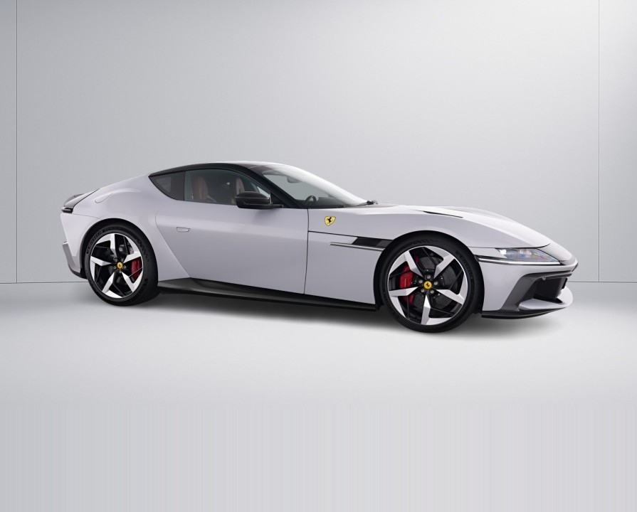 Ferrari 12Cilindri (3)