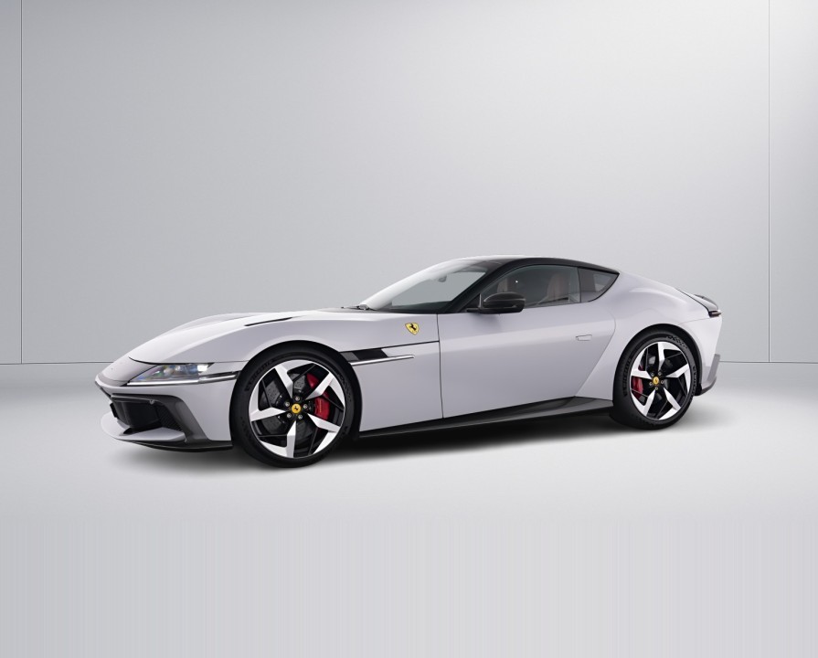 Ferrari 12Cilindri - foto 13