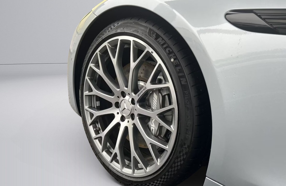 Mercedes-Benz SL 43 AMG - foto 38