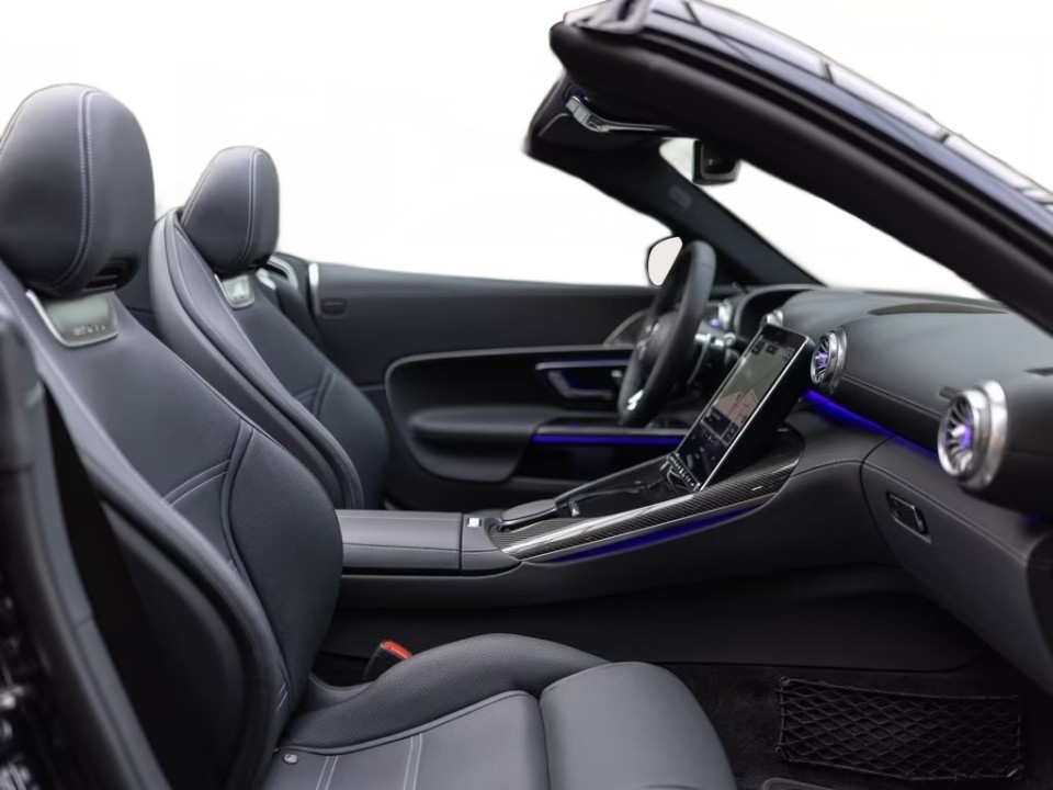 Mercedes-Benz SL 43 AMG - foto 9