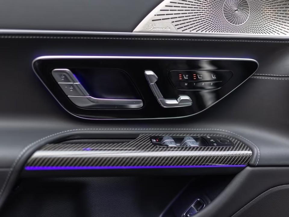 Mercedes-Benz SL 43 AMG - foto 22