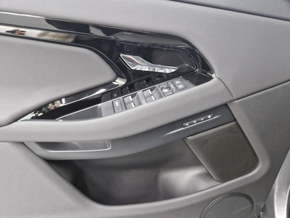 Land Rover Range Rover Evoque D200 Dynamic SE - foto 17