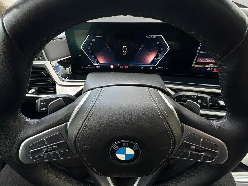 BMW X7 xDrive40d - foto 10