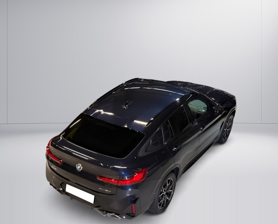 BMW X4 xDrive20i M-Sport (4)