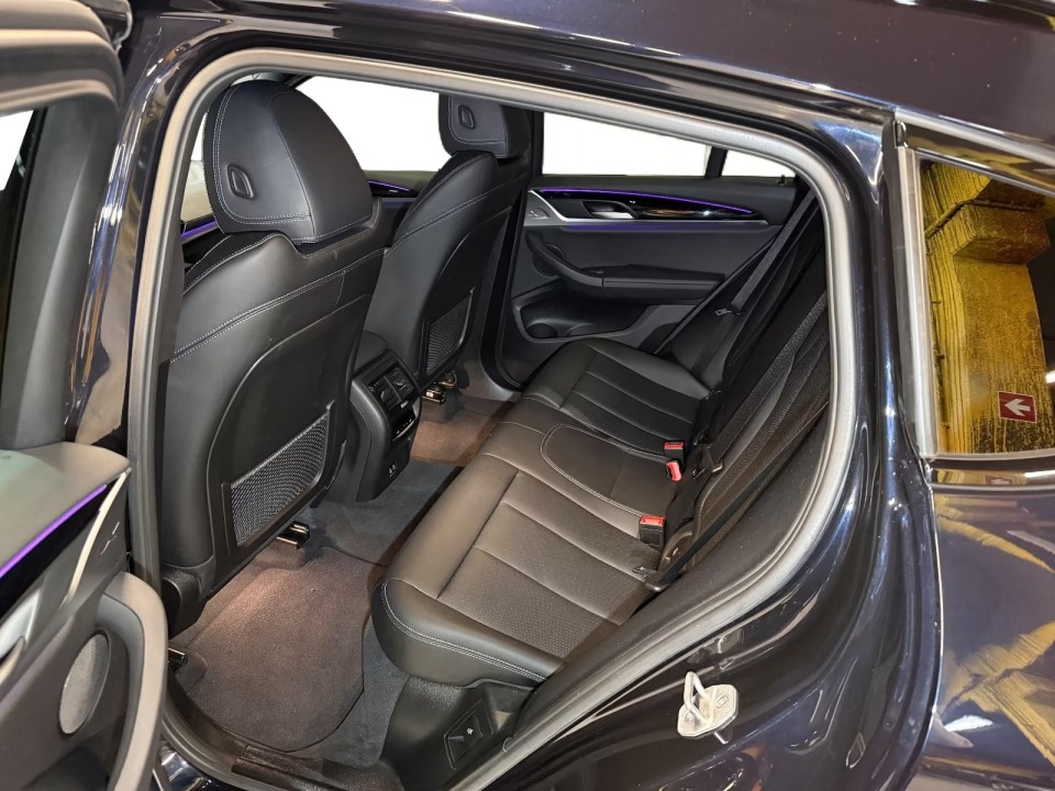 BMW X4 xDrive20i M-Sport - foto 19