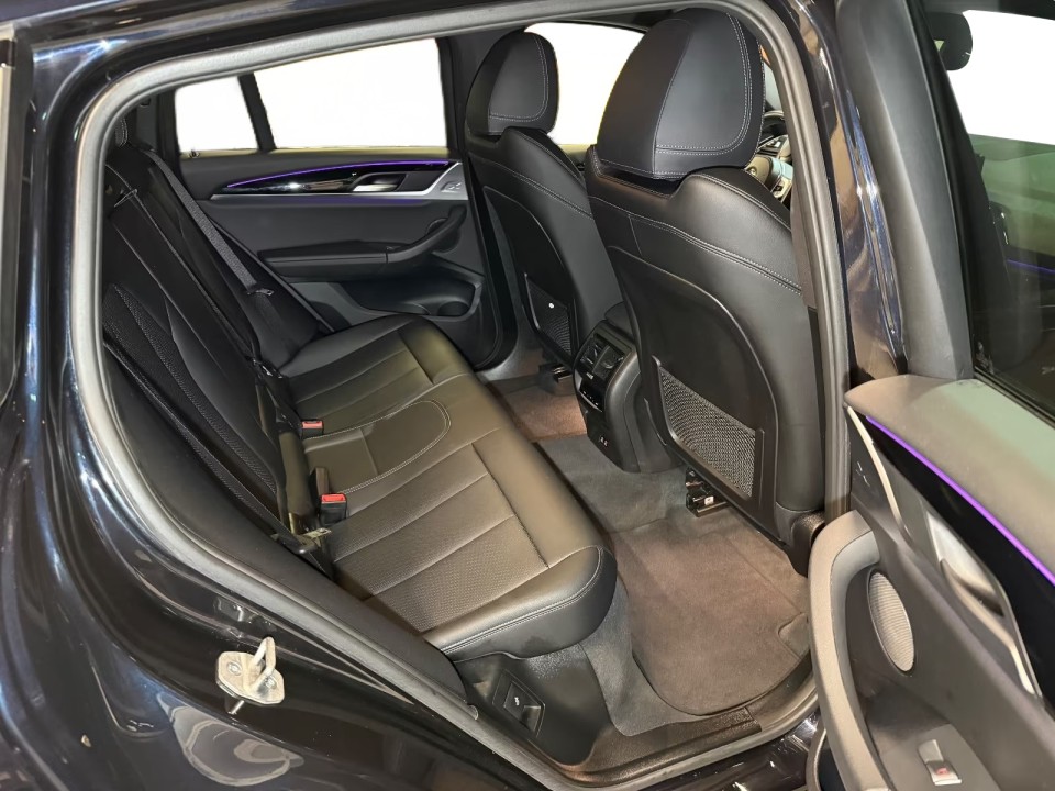 BMW X4 xDrive20i M-Sport - foto 18