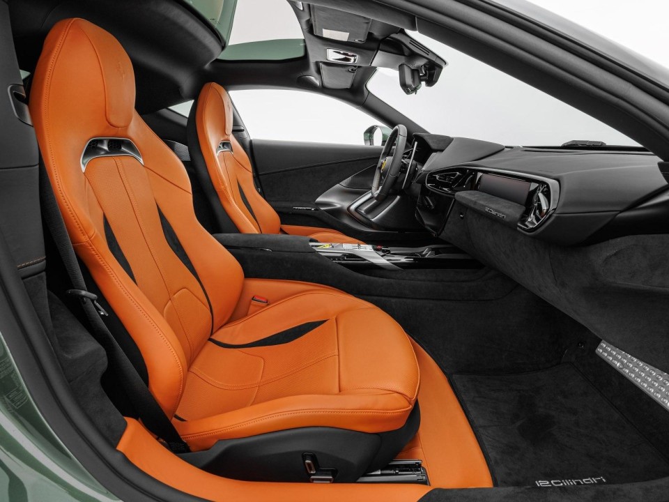 Ferrari 12Cilindri - foto 12