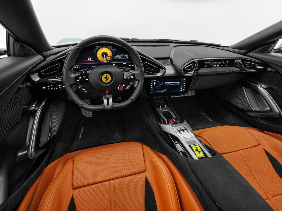 Ferrari 12Cilindri - foto 13