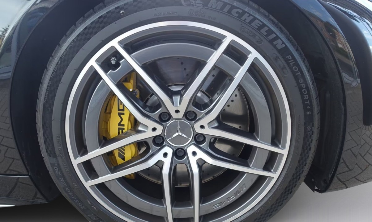 Mercedes-Benz SL 43 AMG - foto 15