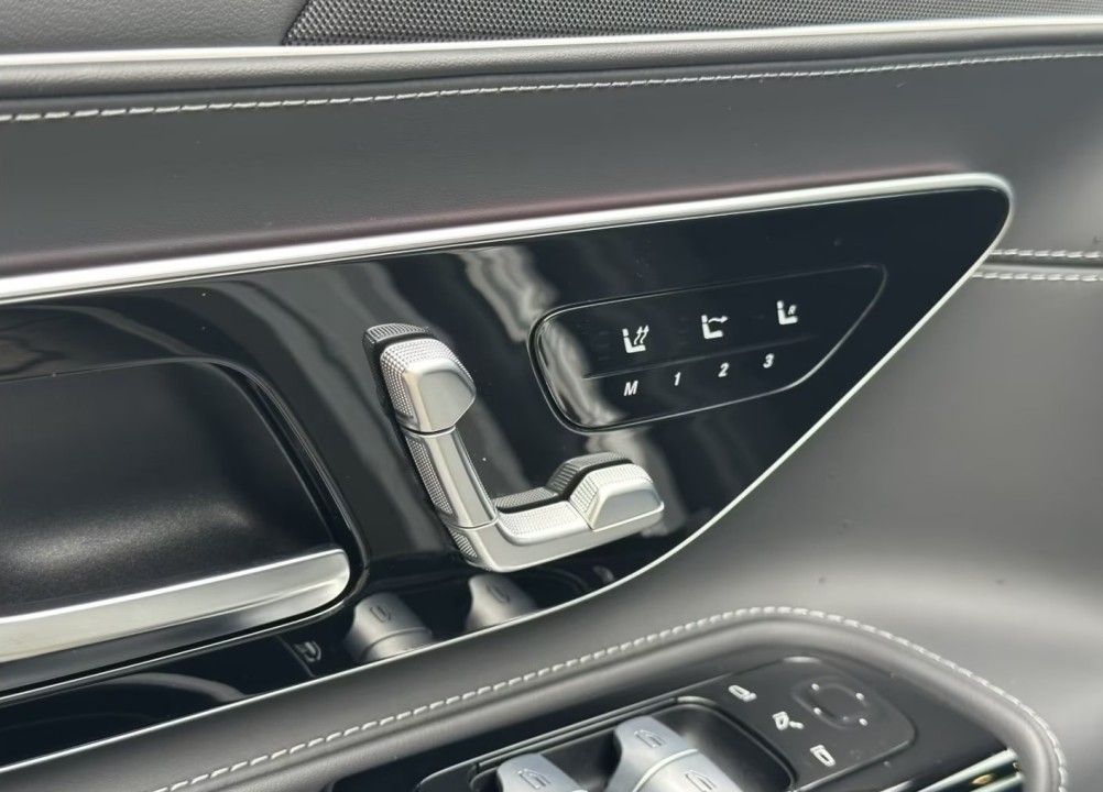 Mercedes-Benz SL 43 AMG - foto 14